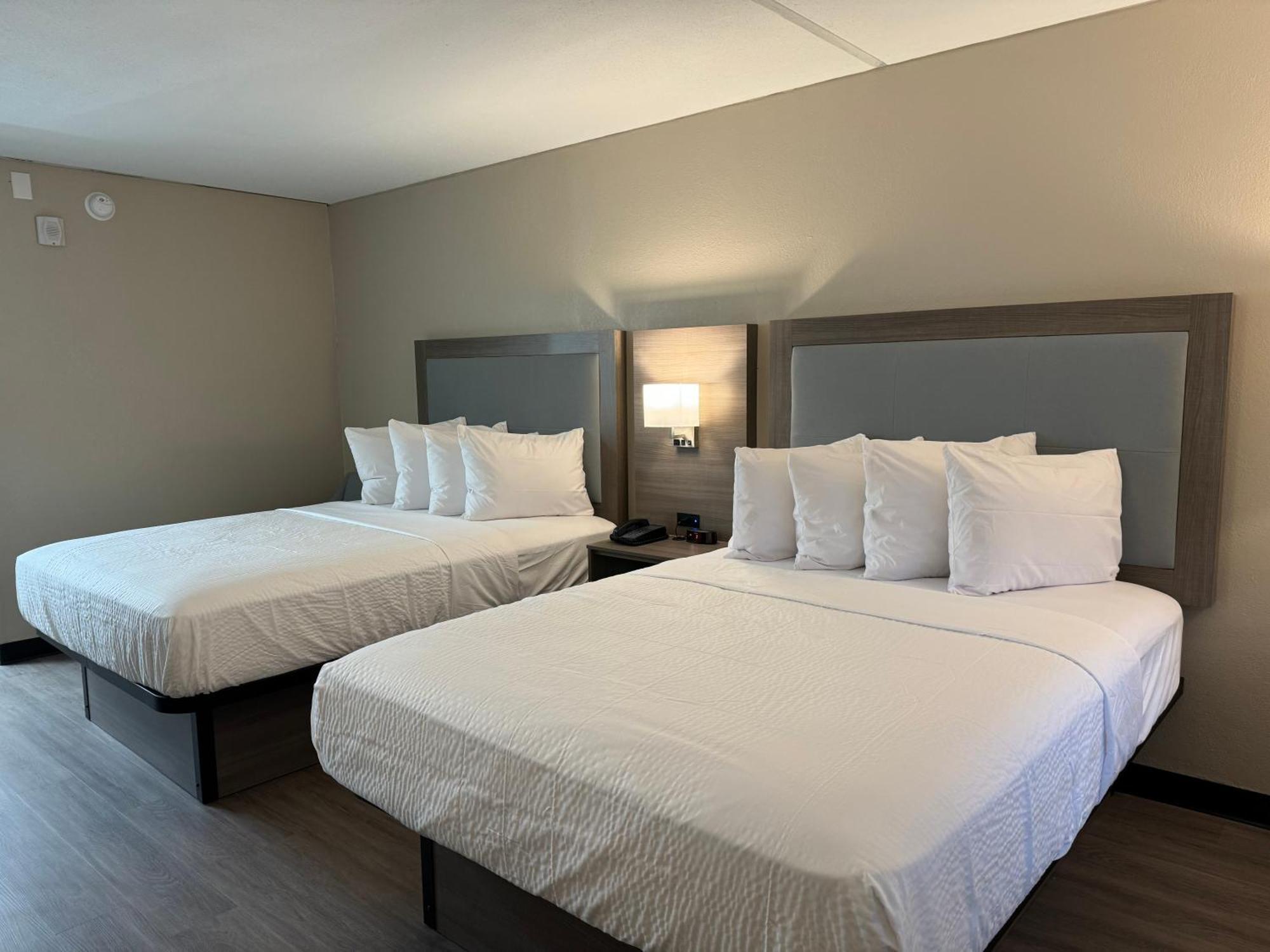 Baymont By Wyndham Corpus Christi Airport Hotel Eksteriør billede