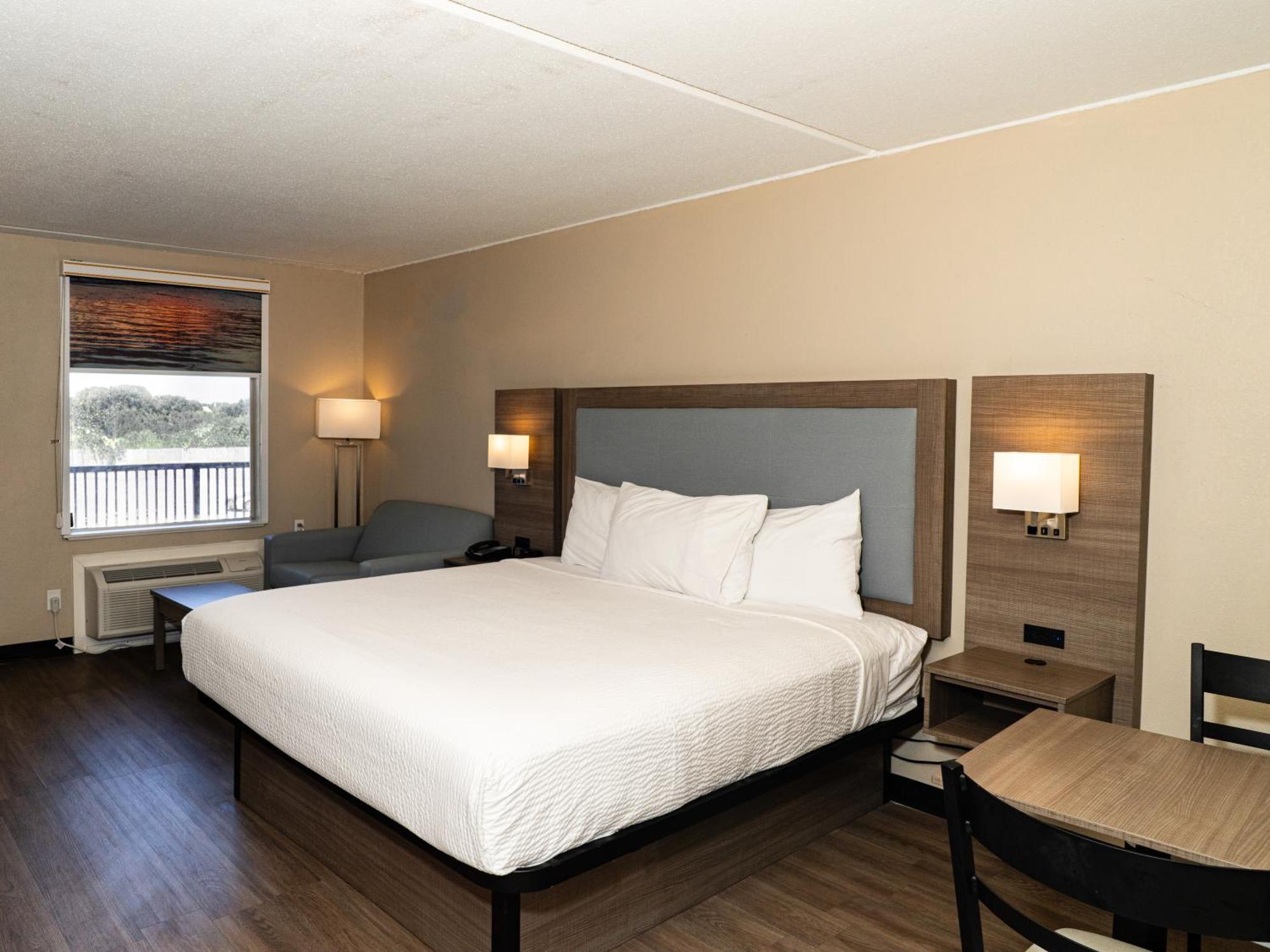 Baymont By Wyndham Corpus Christi Airport Hotel Eksteriør billede