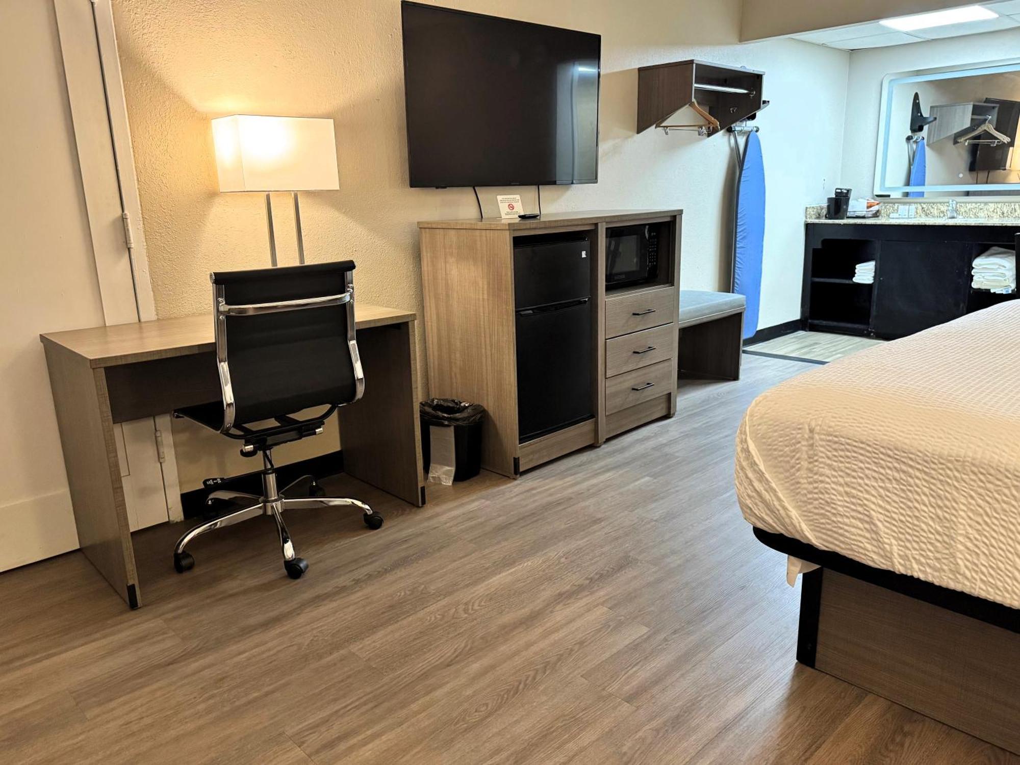 Baymont By Wyndham Corpus Christi Airport Hotel Eksteriør billede