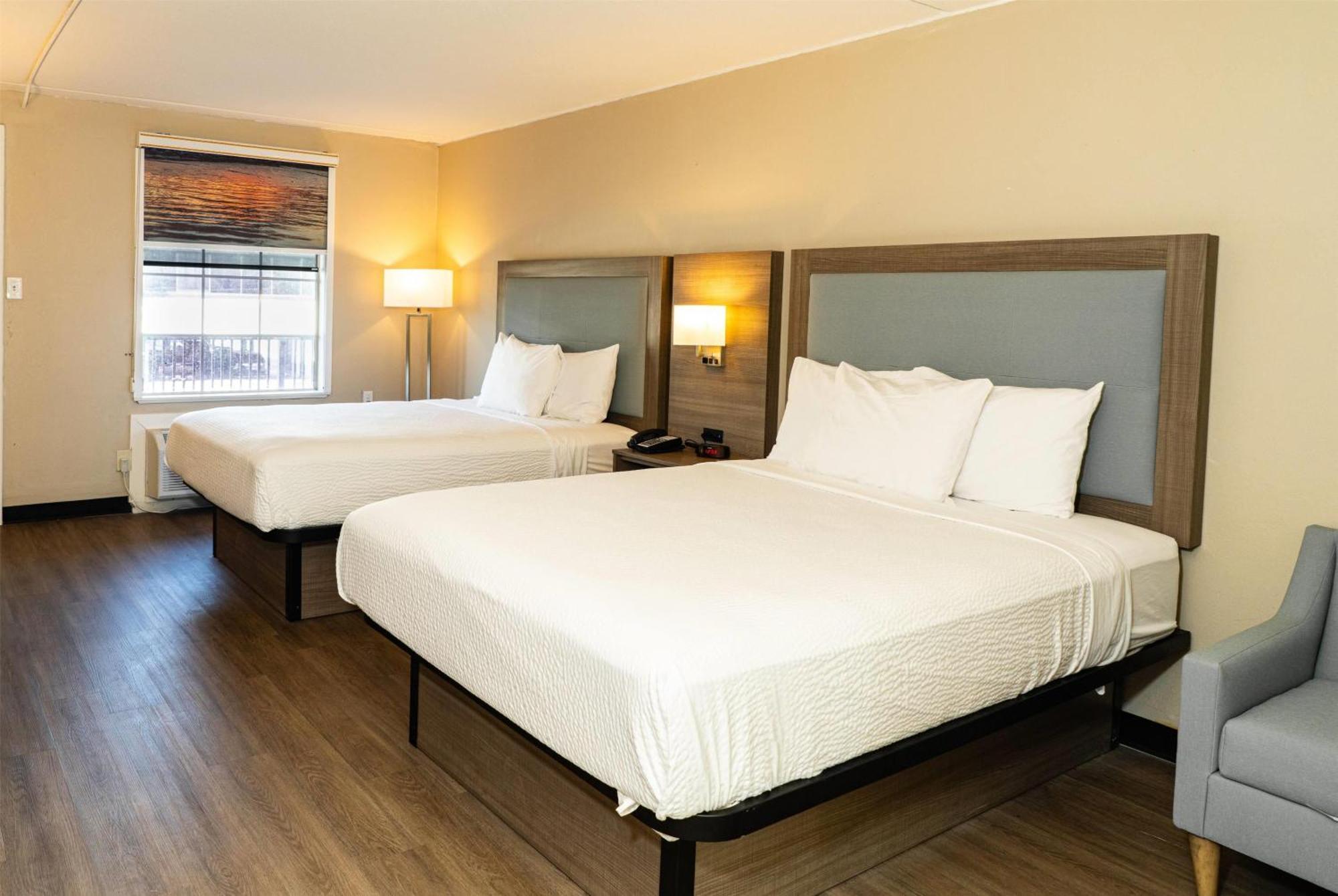 Baymont By Wyndham Corpus Christi Airport Hotel Eksteriør billede