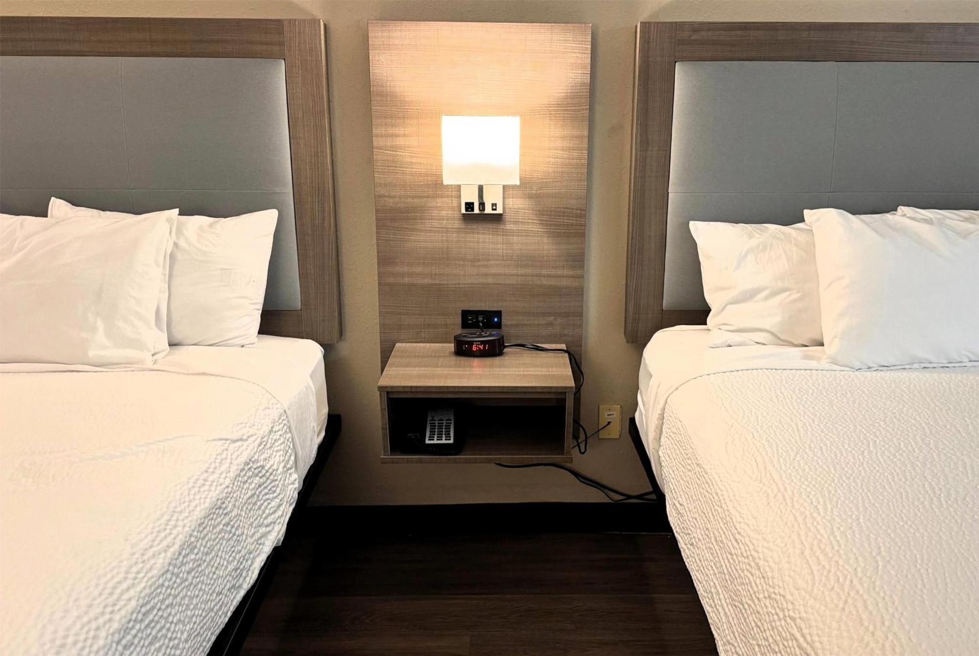 Baymont By Wyndham Corpus Christi Airport Hotel Eksteriør billede